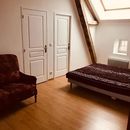 Chambre Du Ru D Ausson Châtel-Censoir Kültér fotó